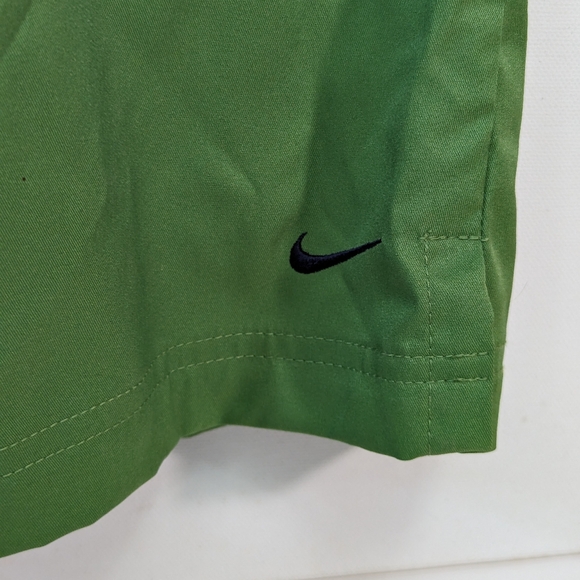 Nike Dri-Fit Legging Capris Knee Length Shorts Green Women Size XL (16-18) - Picture 2 of 6